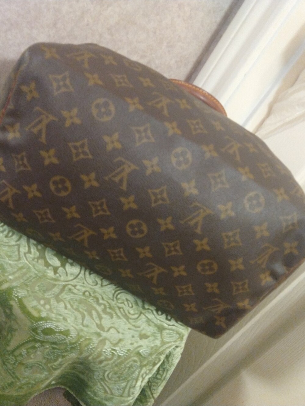 Louis Vuitton Speedy 30 Monogram - Picture 6 of 13